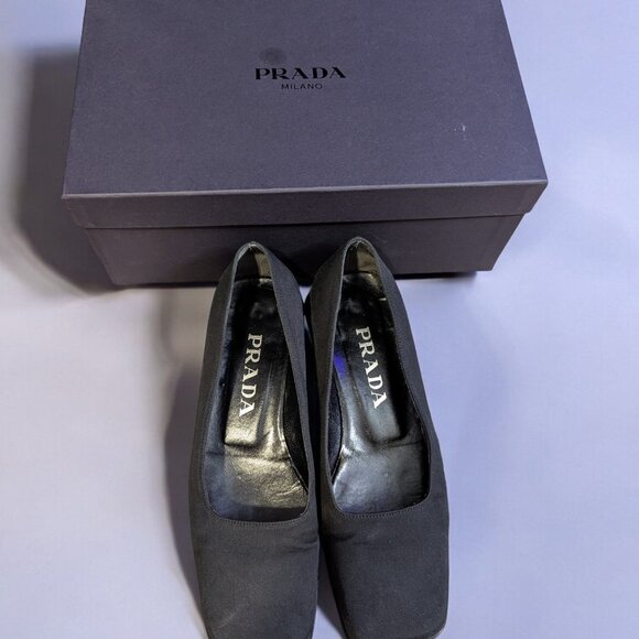 Vintage Prada Black Fabric Square Toe Block Heel Pumps, Size 35.5,US 5.5, Box - Picture 2 of 12